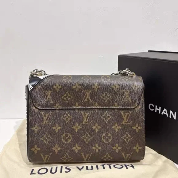 Louis Vuitton Brown and Black Striped Shoulder Bag - Picture 4 of 7